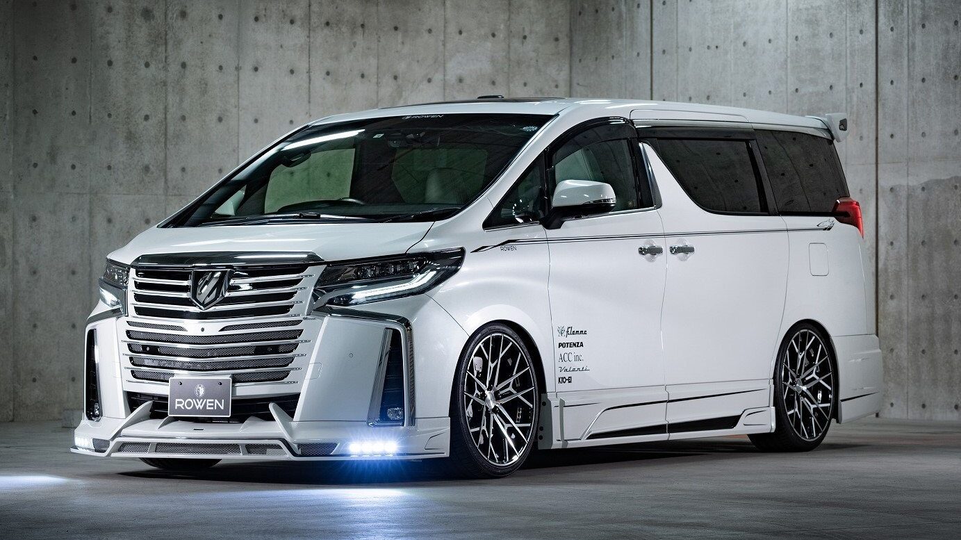 TOYOTA Alphard 40 2.5 2024 - $620,000